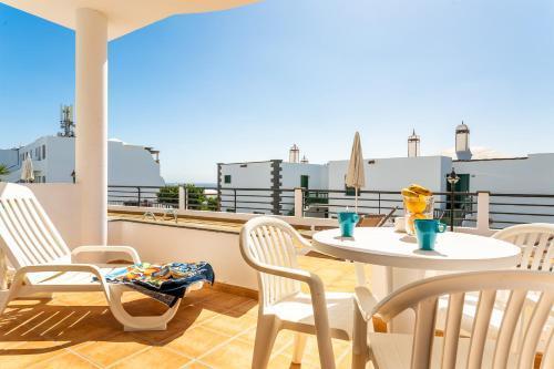 Apartamentos Los Quiqueres Пуэрто дель Кармен Экстерьер фото