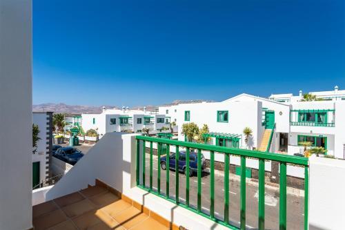 Apartamentos Los Quiqueres Пуэрто дель Кармен Экстерьер фото